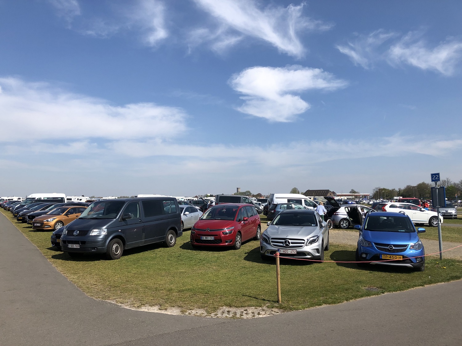 Parking near Keukenhof