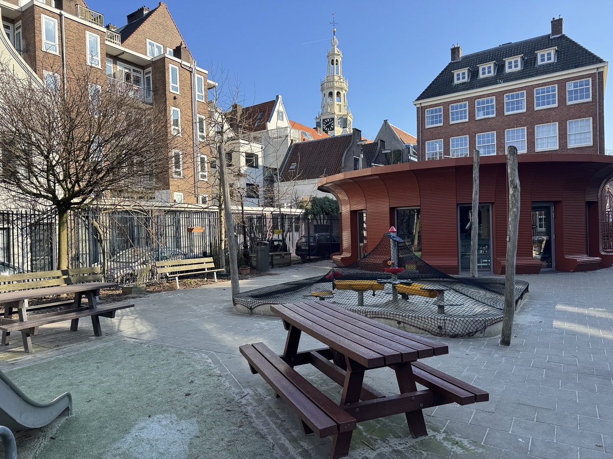 Playground De Waag in Amsterdam