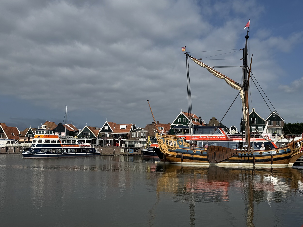 Volendam from Amsterdam