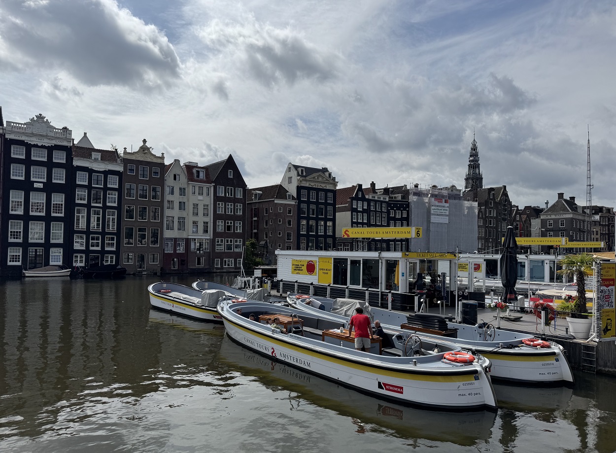 Stromma open boat Amsterdam
