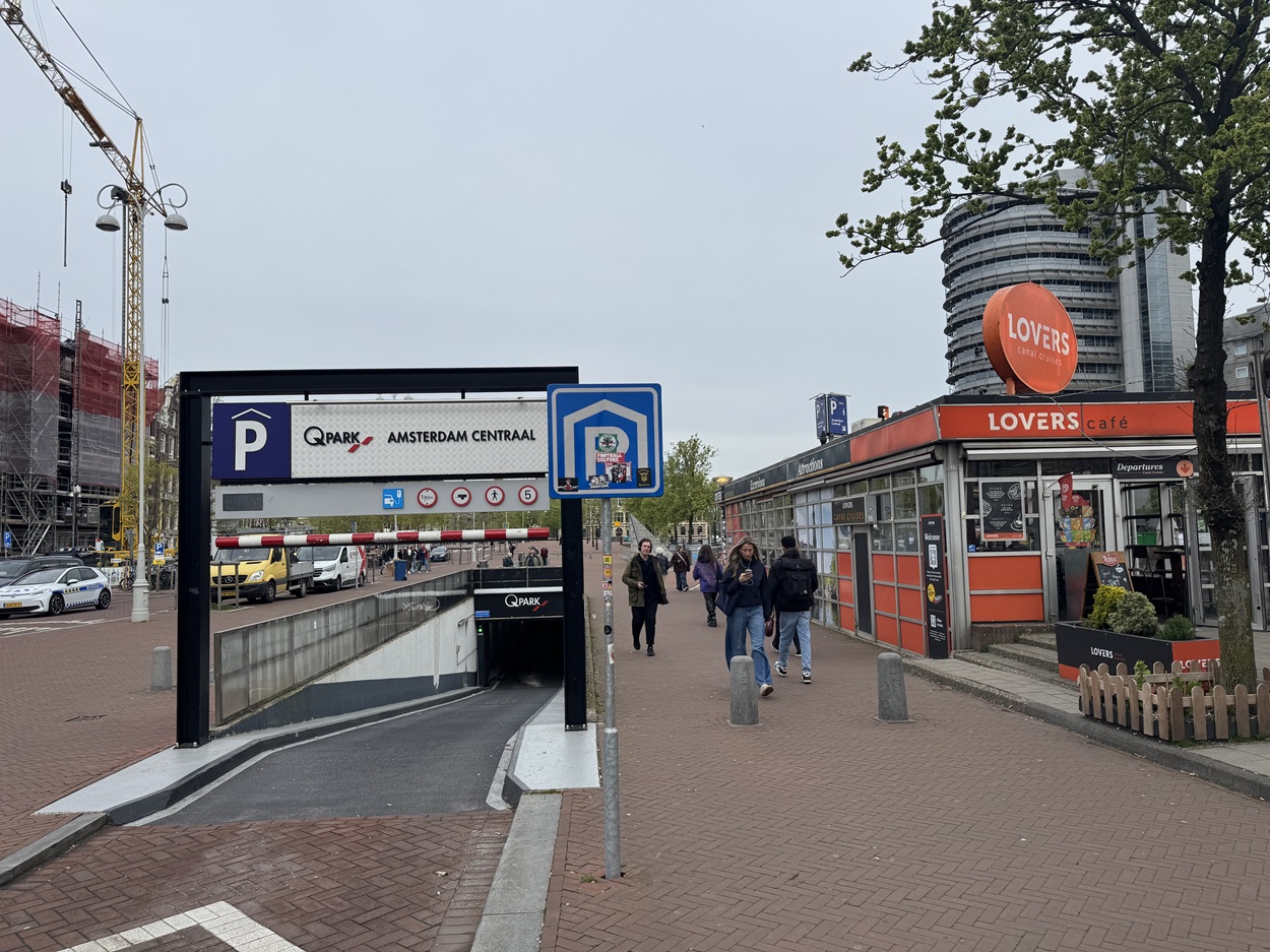 Amsterdam parking Q park 2026