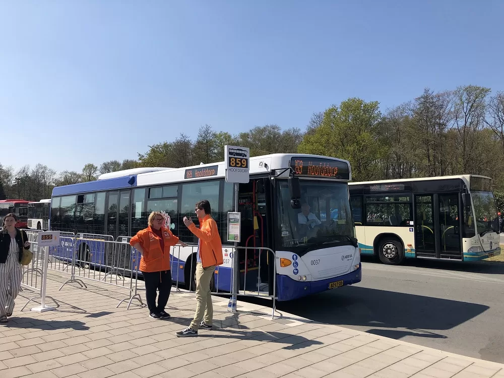 Keukenhof bus 859 from Hoofddorp: tickets and timetable in 2026