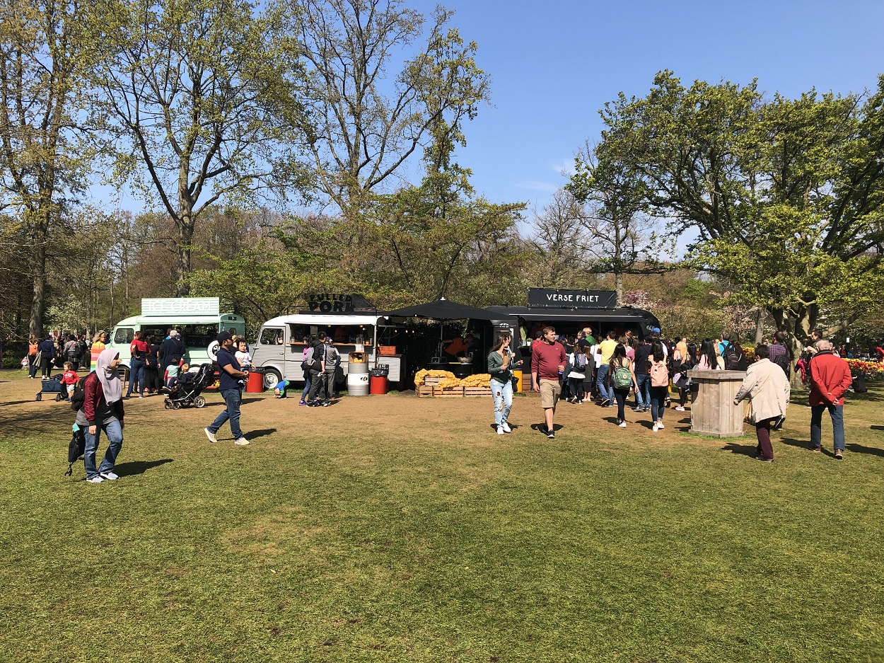 Keukenhof with childrenL things to do with kids in the area