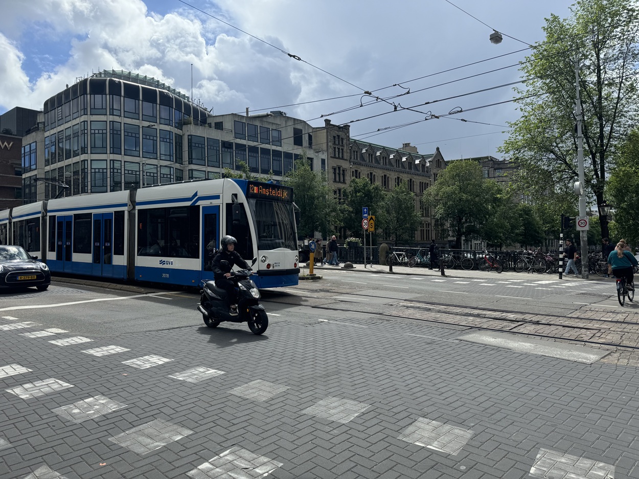 How to pay for the tram in Amsterdam?