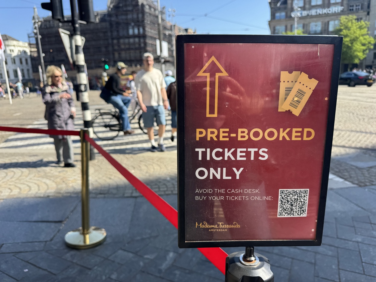 Buy Madame Tussauds museum in Amsterdam with discount online