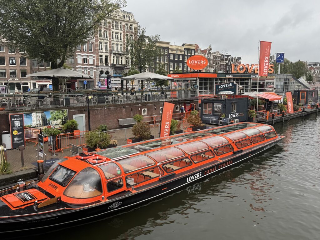 Lovers 1-hour cruises boats dock near Amsterdam Centraal station