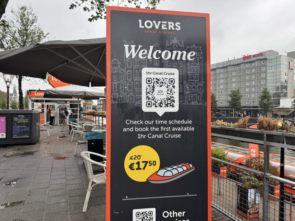 As of 29 August, 2026, Lovers canal cruise ticket counter showing €20 walk-up price, higher than the €15.50 online price